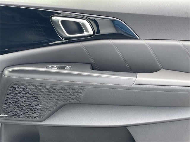 New 2026 Kia Carnival SX Prestige image 12