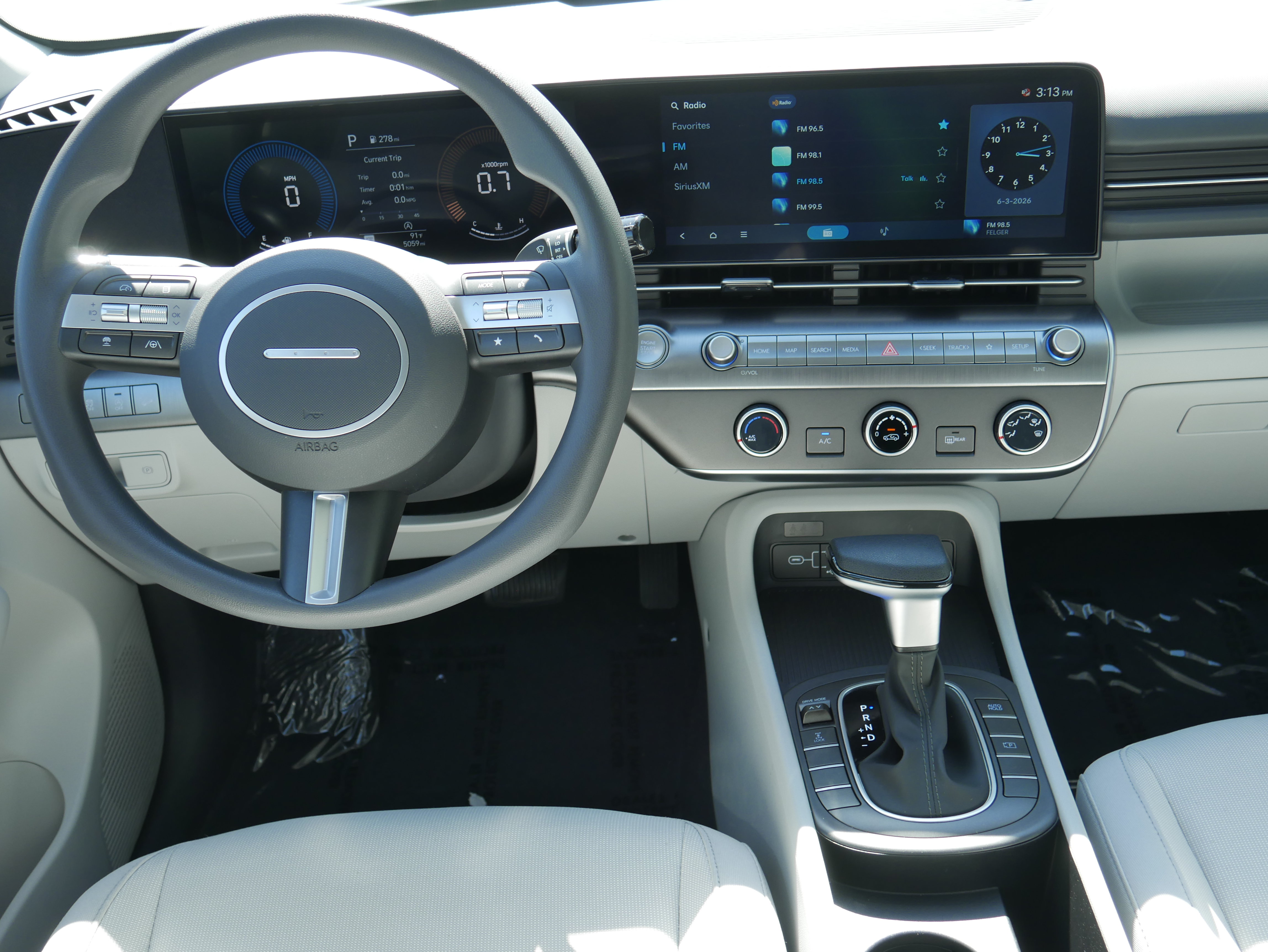 Used 2026 Hyundai Kona SE AWD/4WD image 16