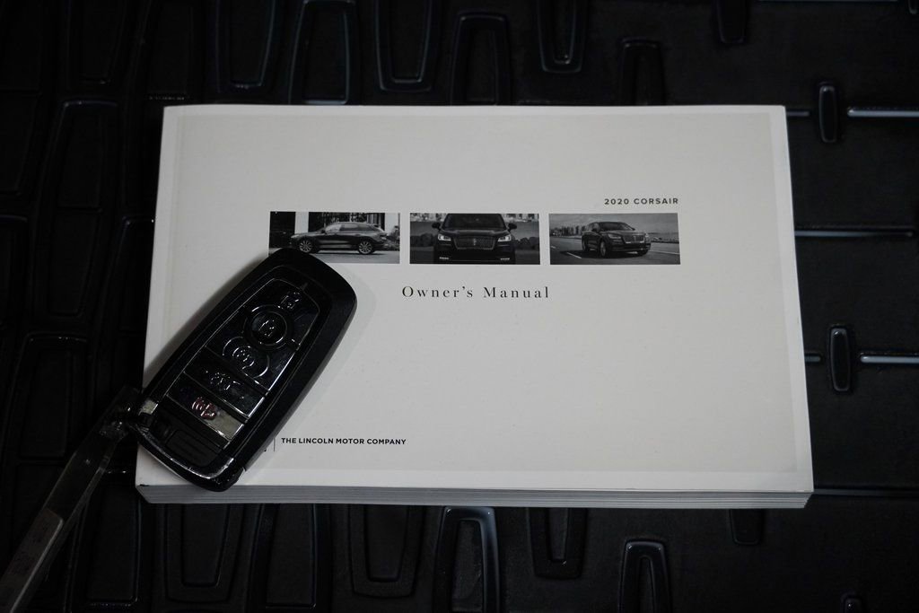 Used 2020 Lincoln Corsair Reserve w/ Elements Package image 30