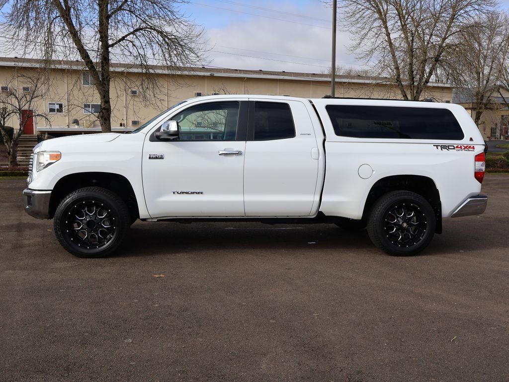 Used 2015 Toyota Tundra Limited w/ Limited Premium Package image 3