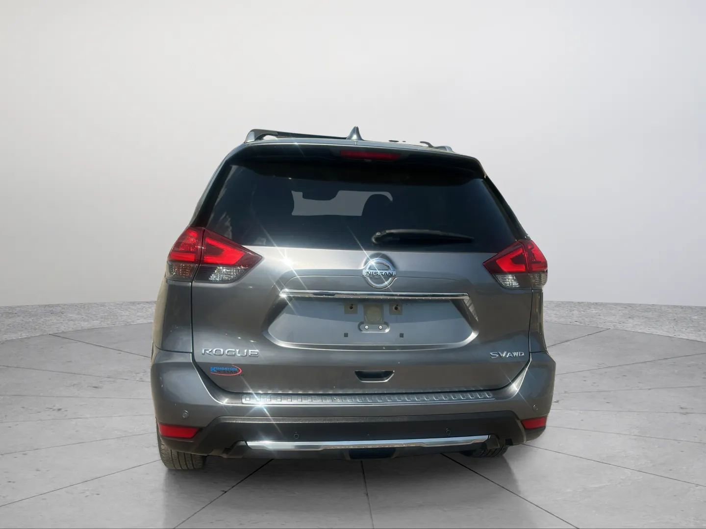Used 2019 Nissan Rogue SV w/ Sun & Sound Touring Package AWD/4WD image 8