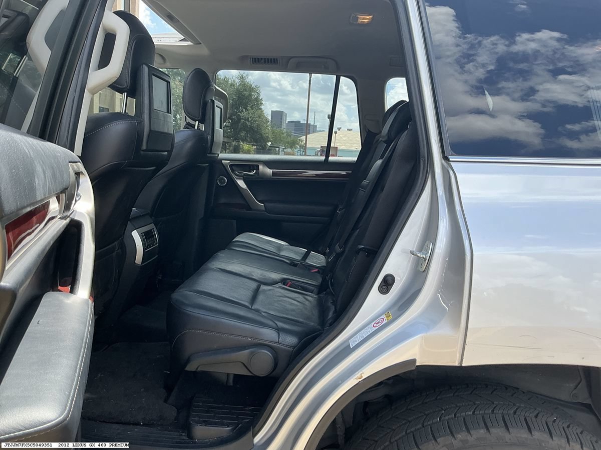 Used 2012 Lexus GX 460 Premium AWD/4WD image 9