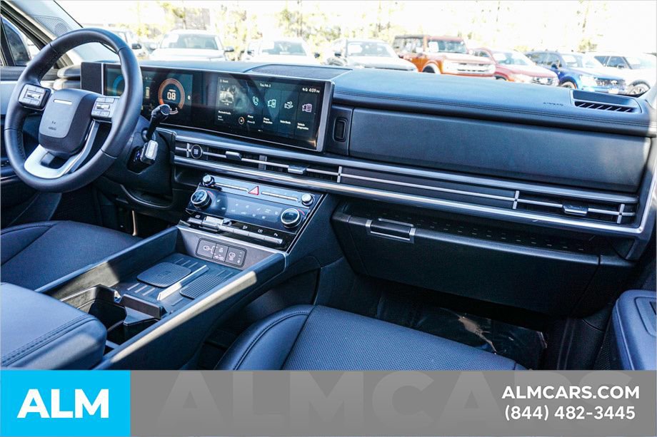 Used 2025 Hyundai Santa Fe SEL image 26