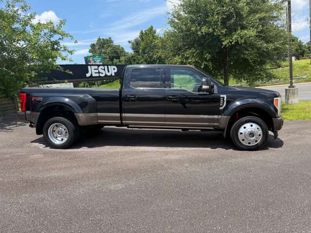 Used 2017 Ford F450 King Ranch w/ King Ranch Ultimate Package AWD/4WD image 4