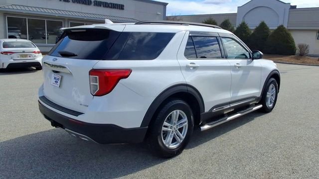 Certified 2021 Ford Explorer XLT w/ Equipment Group 202A image 8