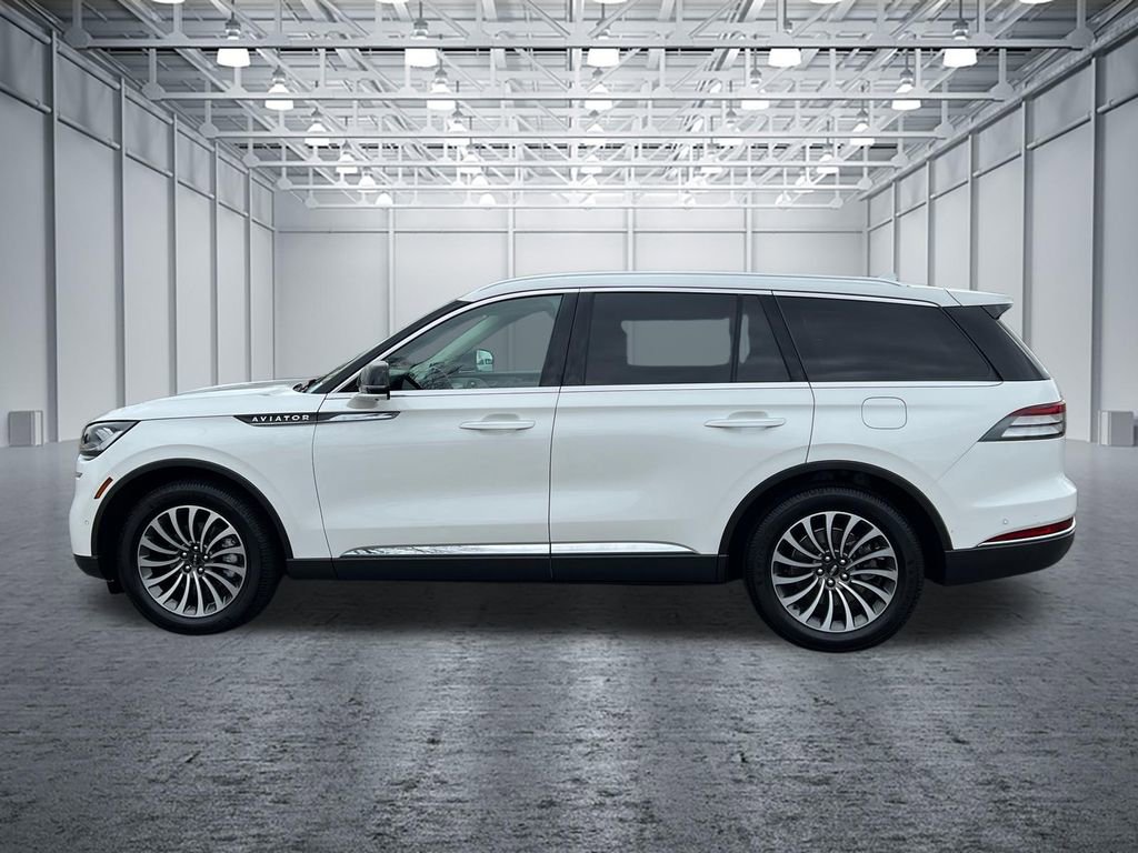 Used 2020 Lincoln Aviator Reserve w/ Equipment Group 201A image 4
