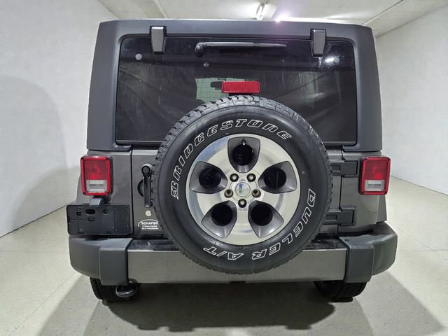 Used 2018 Jeep Wrangler Unlimited Sahara w/ Connectivity Group image 22