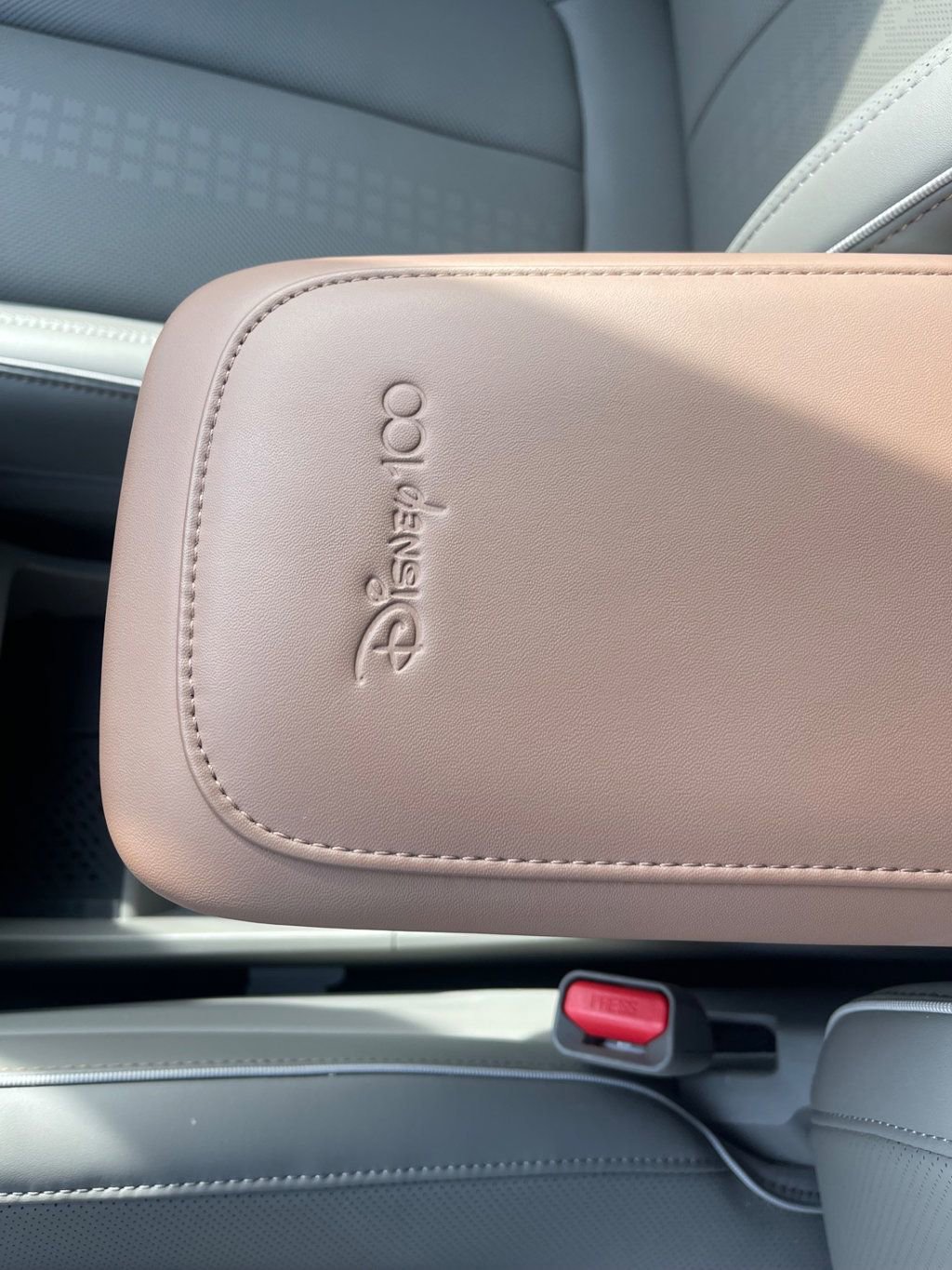 Used 2024 Hyundai Ioniq 5 Limited image 14