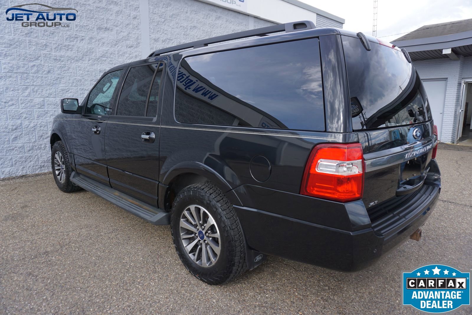 Used 2015 Ford Expedition EL XLT image 8