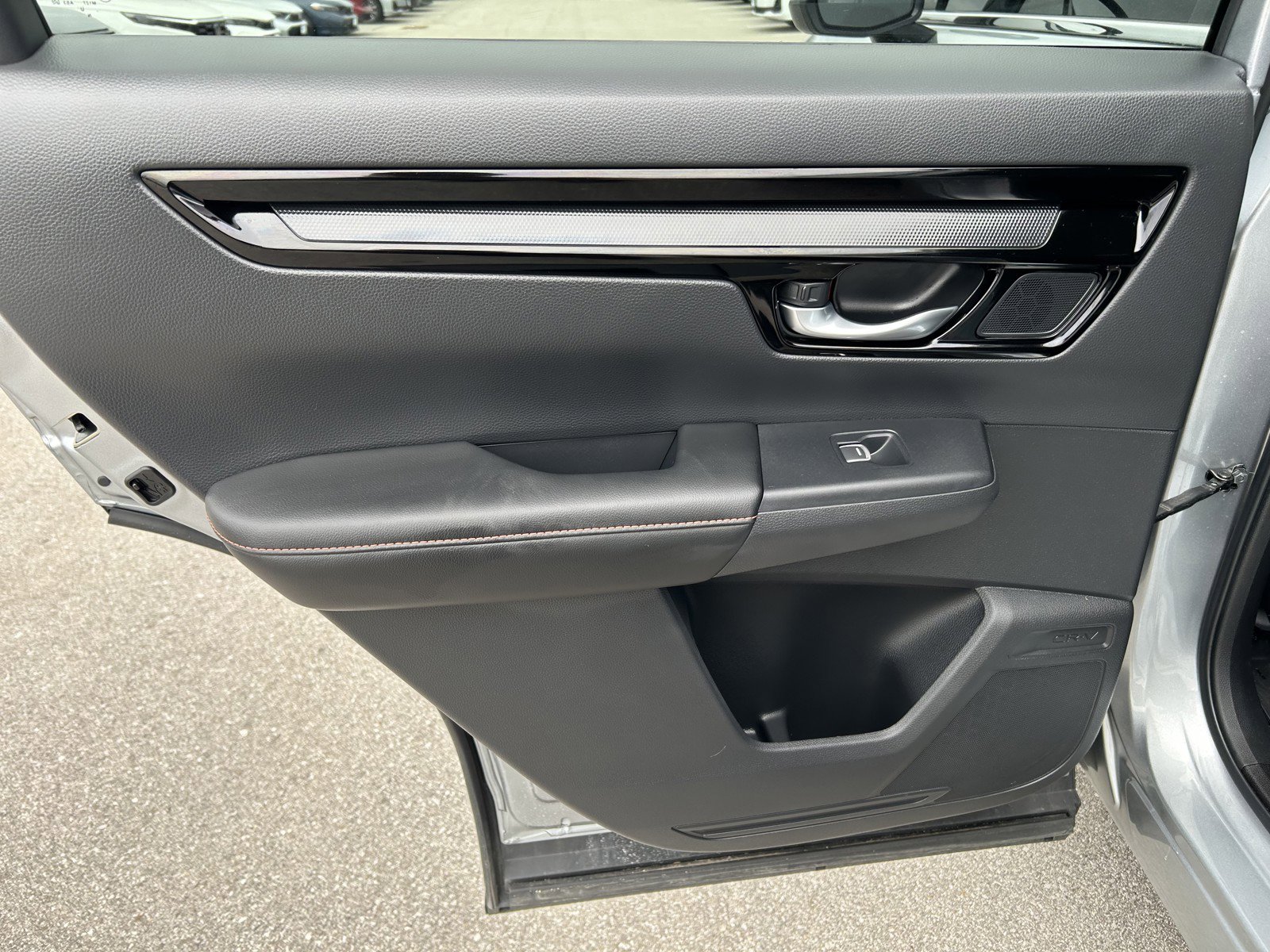 Used 2025 Honda CR-V Sport Touring image 13