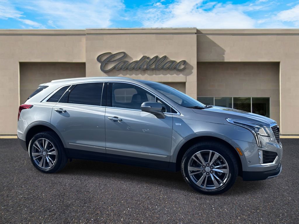 New 2025 Cadillac XT5 Premium Luxury w/ Technology Package