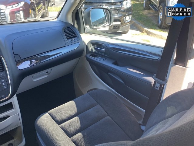 Used 2015 Dodge Grand Caravan SE w/ Quick Order Package 29E SE image 32