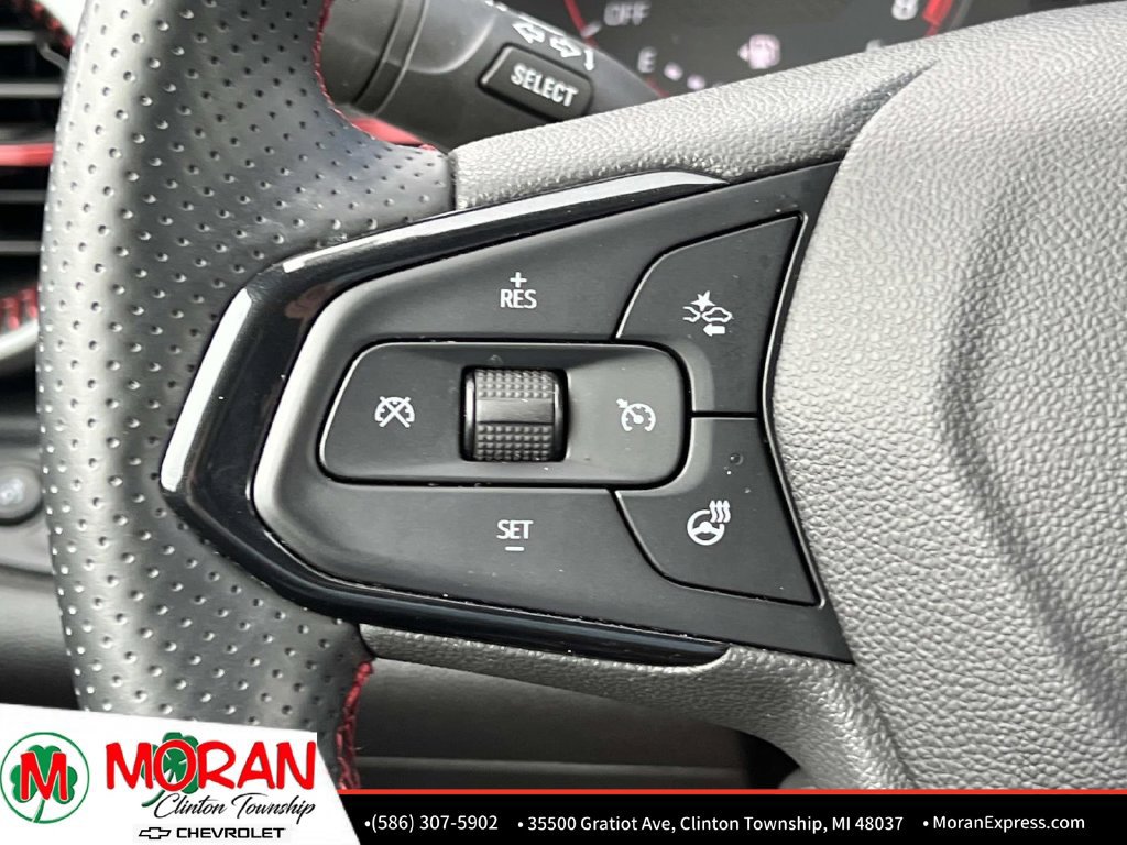 Certified 2025 Chevrolet Trax RS w/ Driver Confidence Package FWD image 25