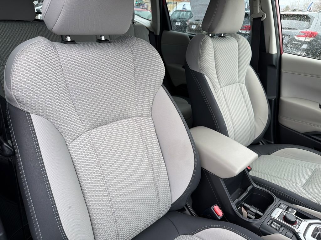 Used 2021 Subaru Forester Premium image 40