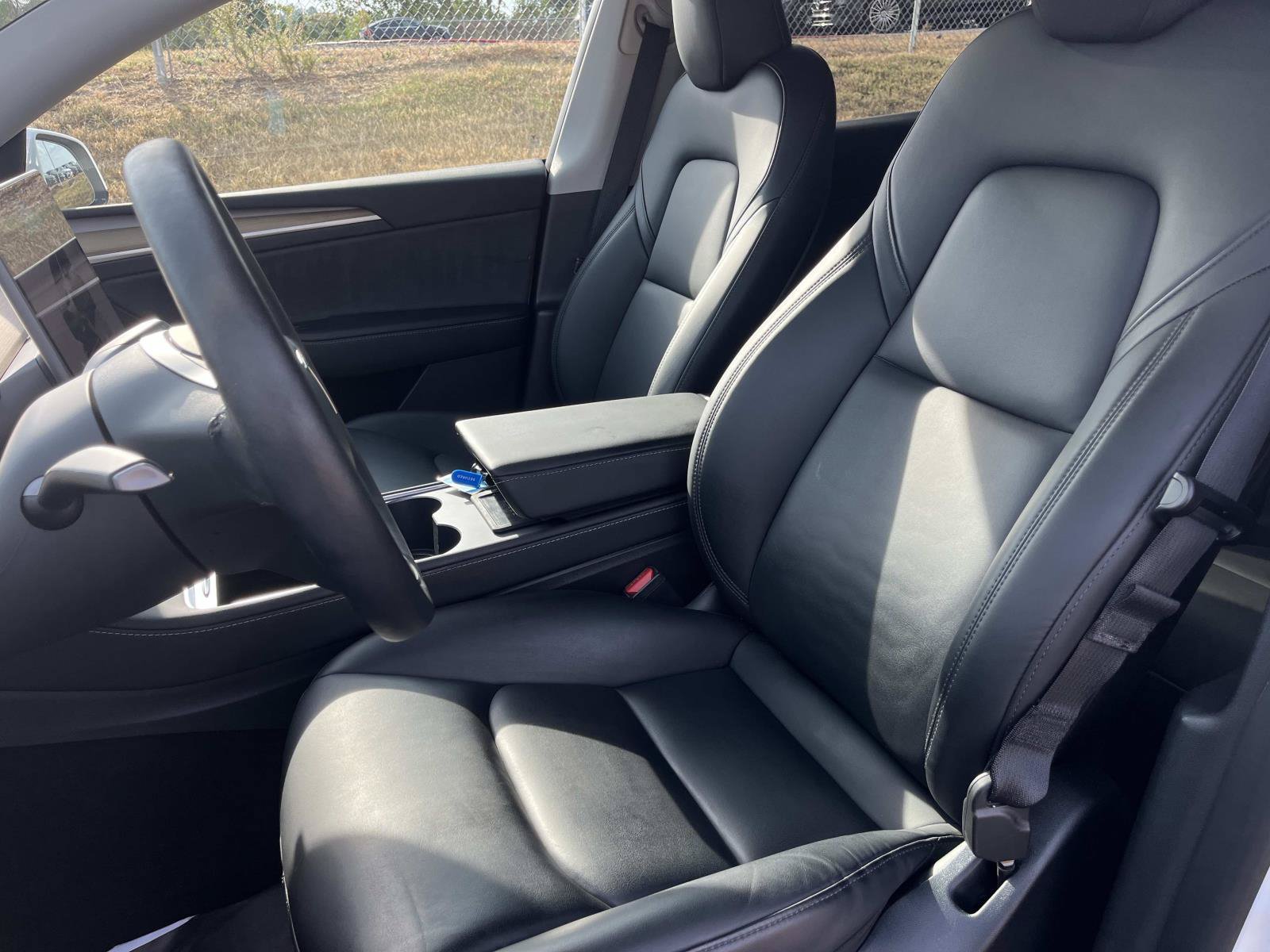 Used 2023 Tesla Model Y Long Range AWD/4WD image 25