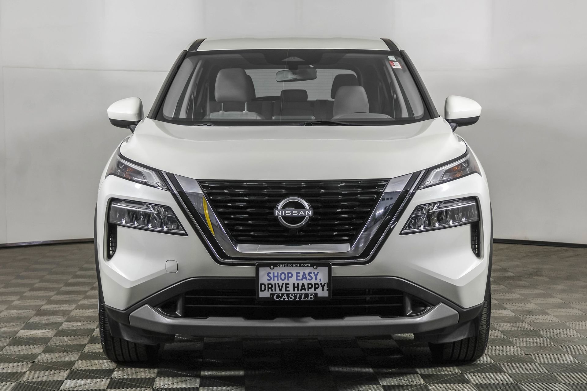 Used 2023 Nissan Rogue SV image 10