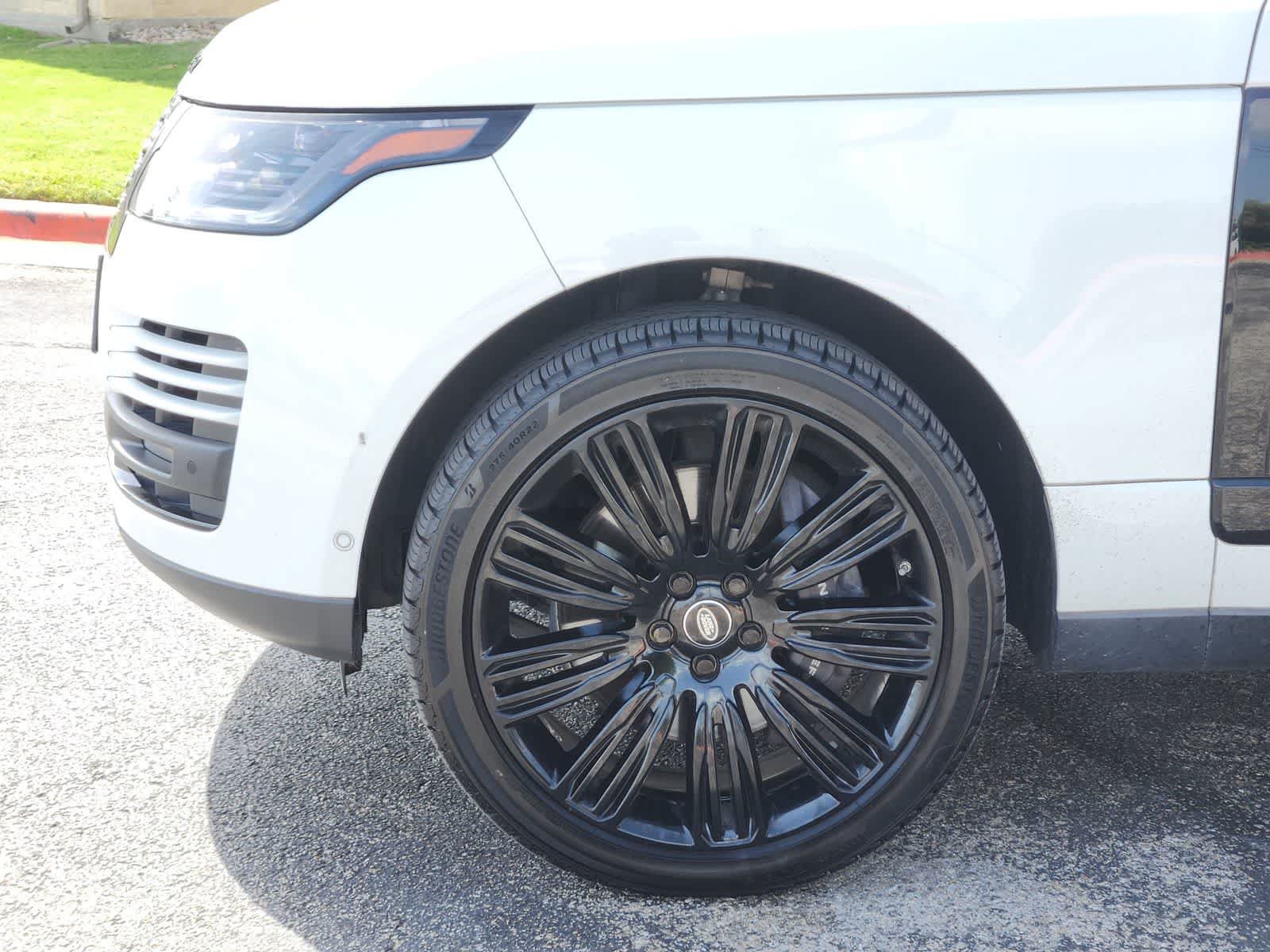 Used 2019 Land Rover Range Rover Supercharged AWD/4WD image 8