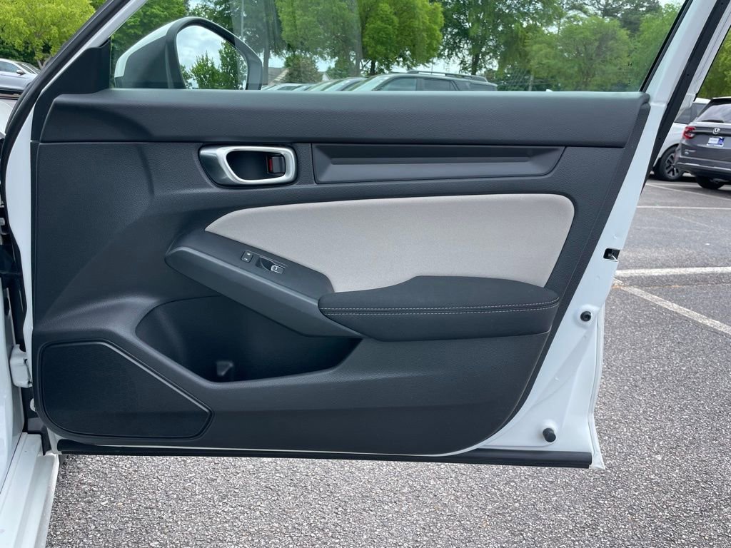 Certified 2023 Honda Civic LX image 29