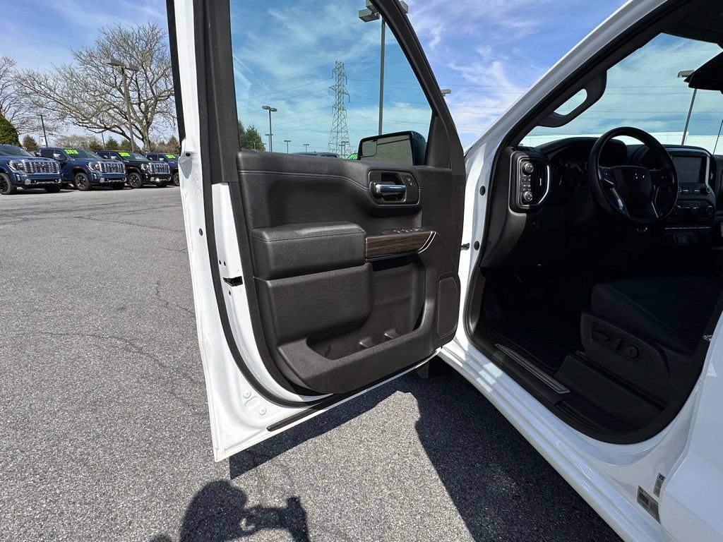 Certified 2020 Chevrolet Silverado 1500 RST w/ All-Star Edition AWD/4WD image 22