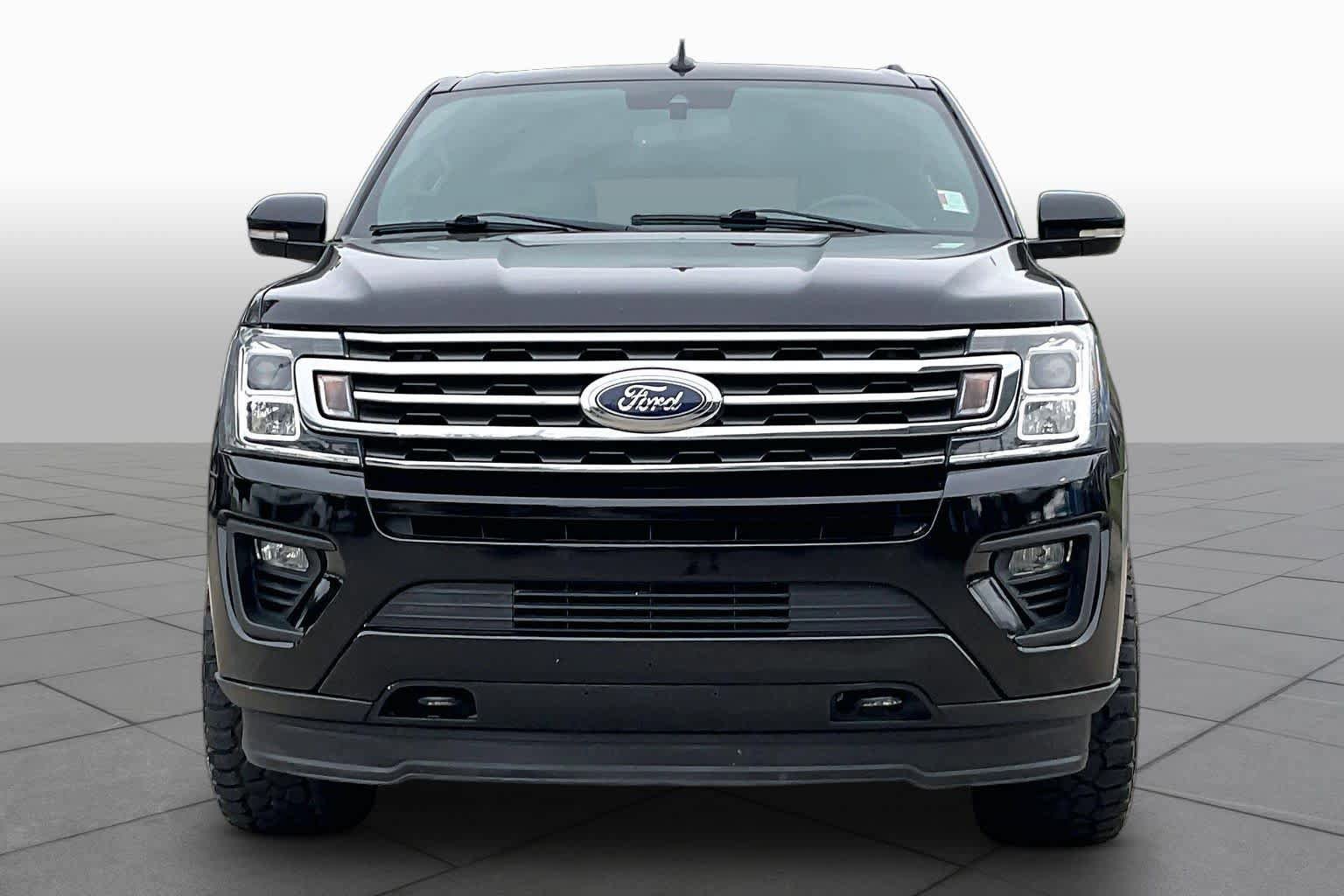 Used 2021 Ford Expedition XLT AWD/4WD image 4