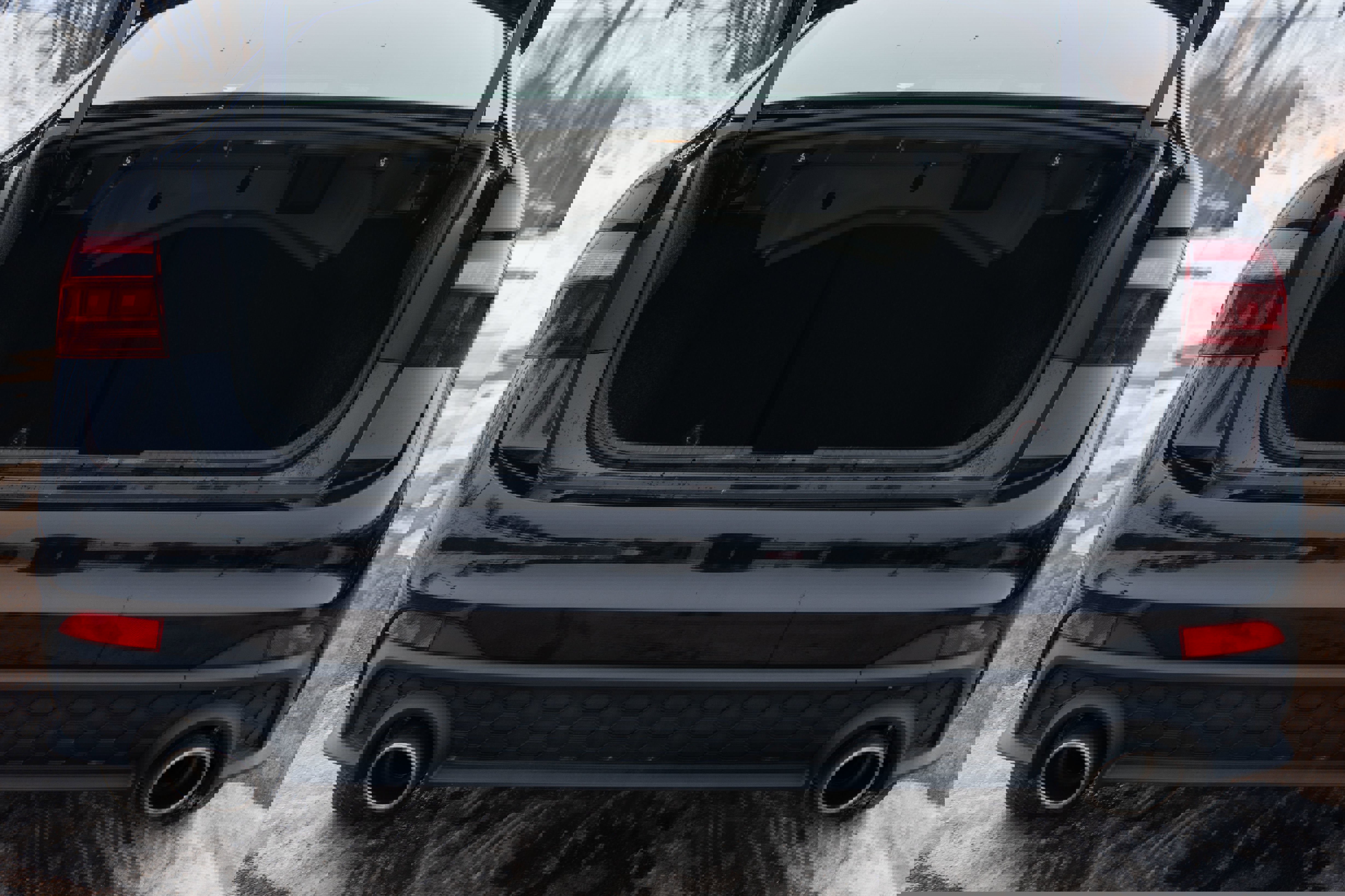 Used 2024 Volkswagen Jetta GLI Autobahn w/ GLI Black Package image 25