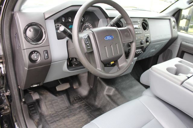Used 2015 Ford F350 XL w/ Power Equipment Group AWD/4WD image 14