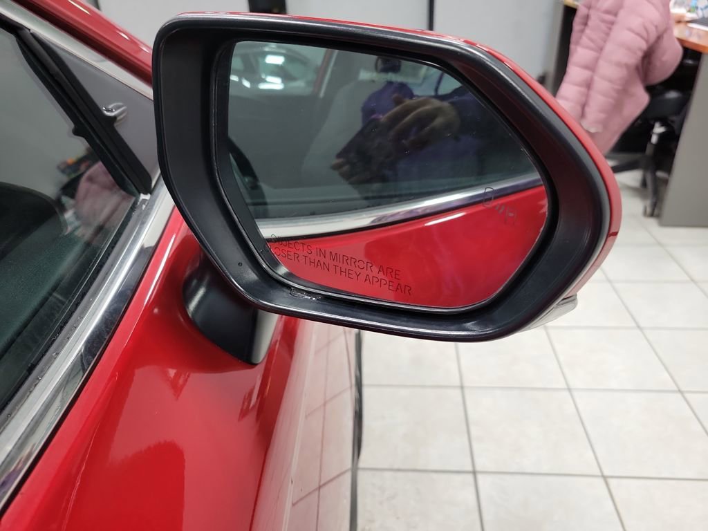 Used 2025 Toyota Camry XLE image 15