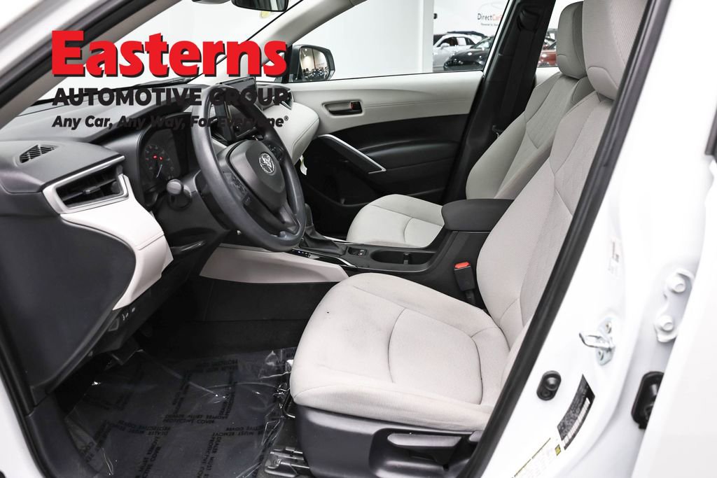 Used 2024 Toyota Corolla Cross L AWD/4WD image 13