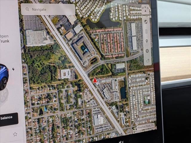 Used 2022 Tesla Model 3 Long Range image 13