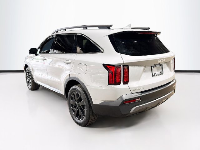 Certified 2023 Kia Sorento S w/ Panoramic Sunroof Package AWD/4WD image 5