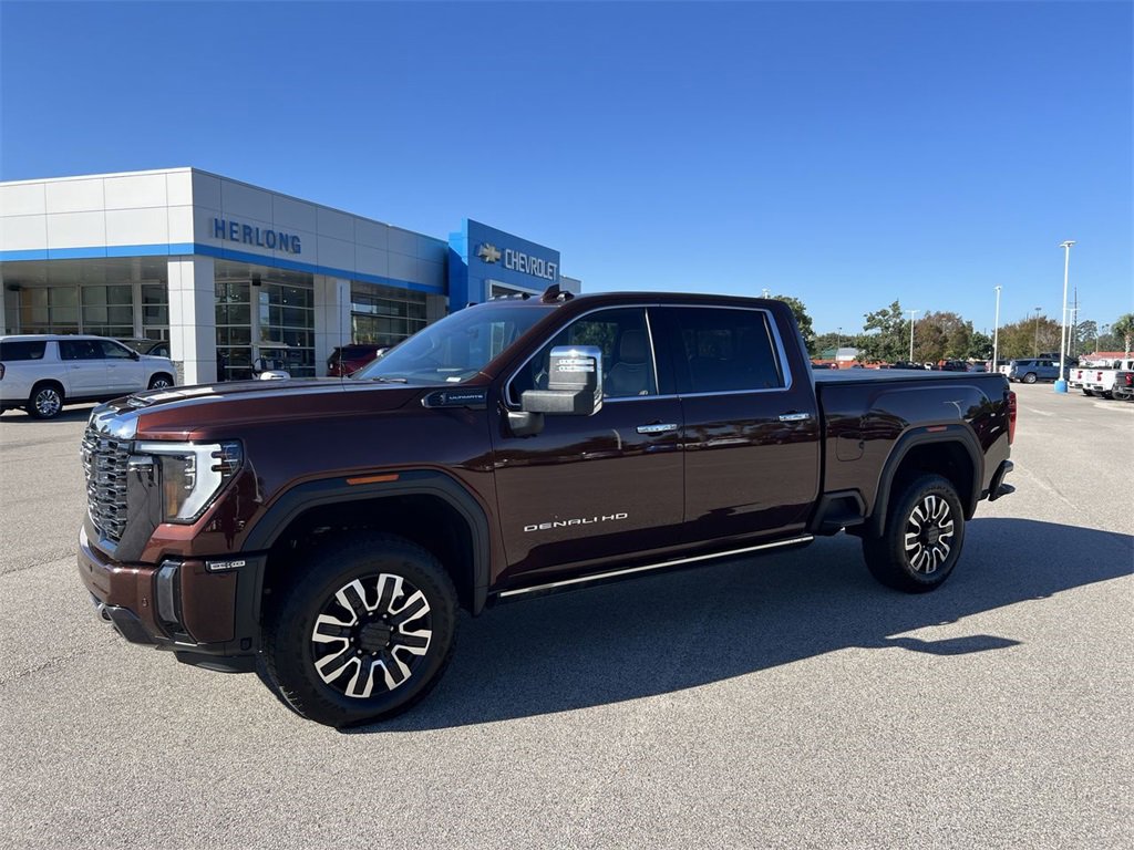 Used 2024 GMC Sierra 3500 Denali Ultimate image 1
