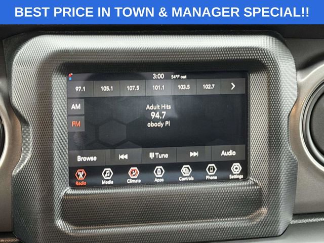 Used 2023 Jeep Gladiator Sport image 15