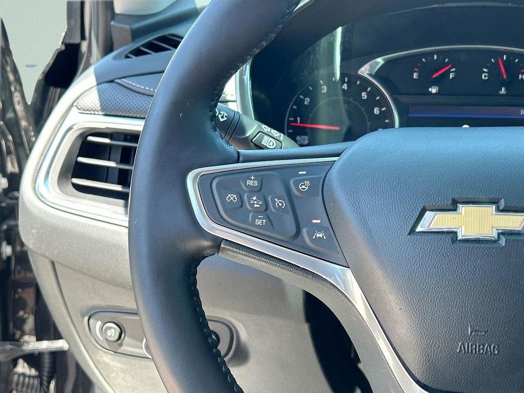 Used 2022 Chevrolet Equinox Premier FWD image 30