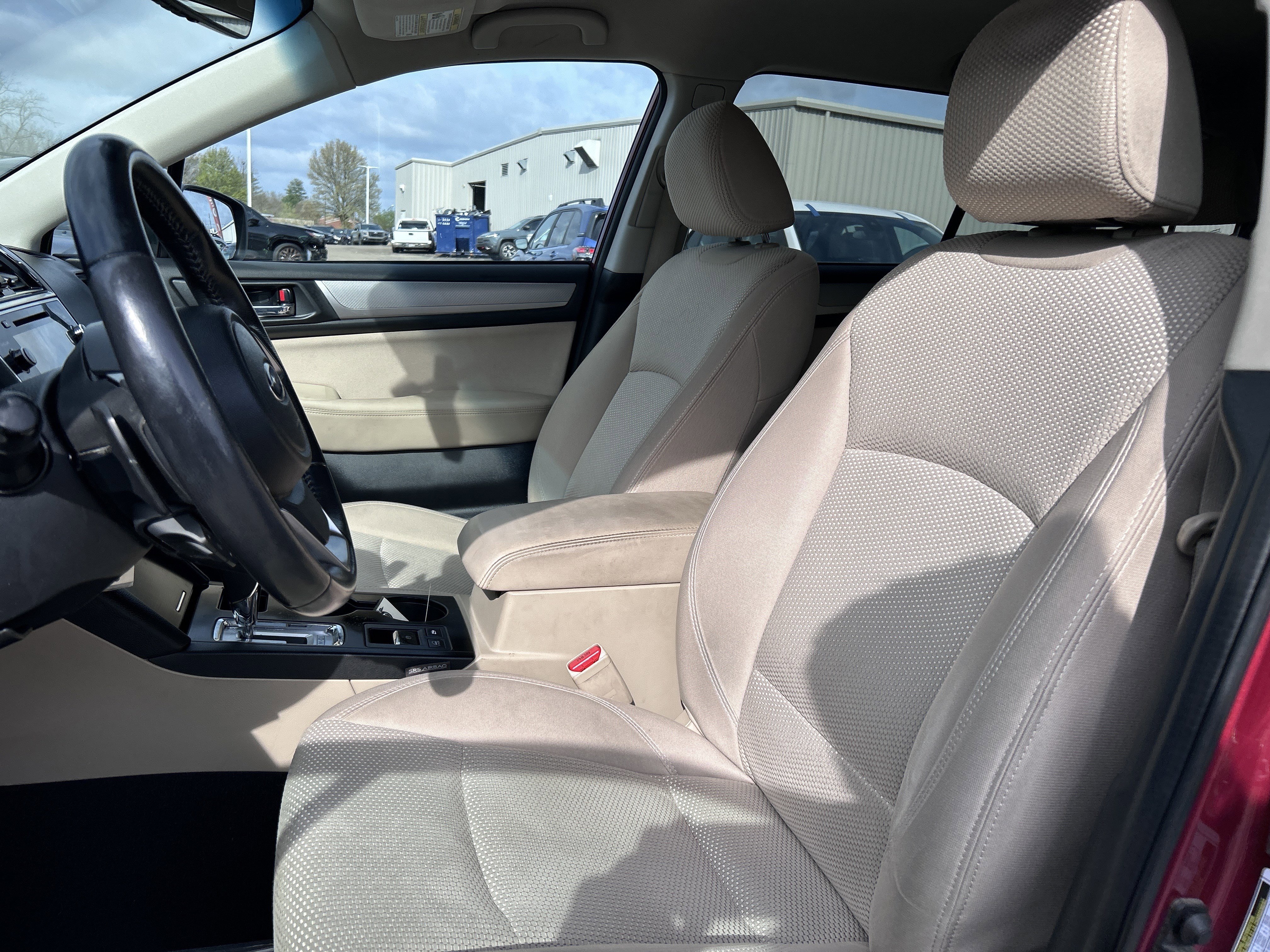 Used 2018 Subaru Outback 2.5i Premium image 20