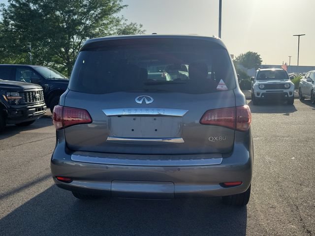 Used 2016 INFINITI QX80 4WD w/ Driver's Assistance Package image 4