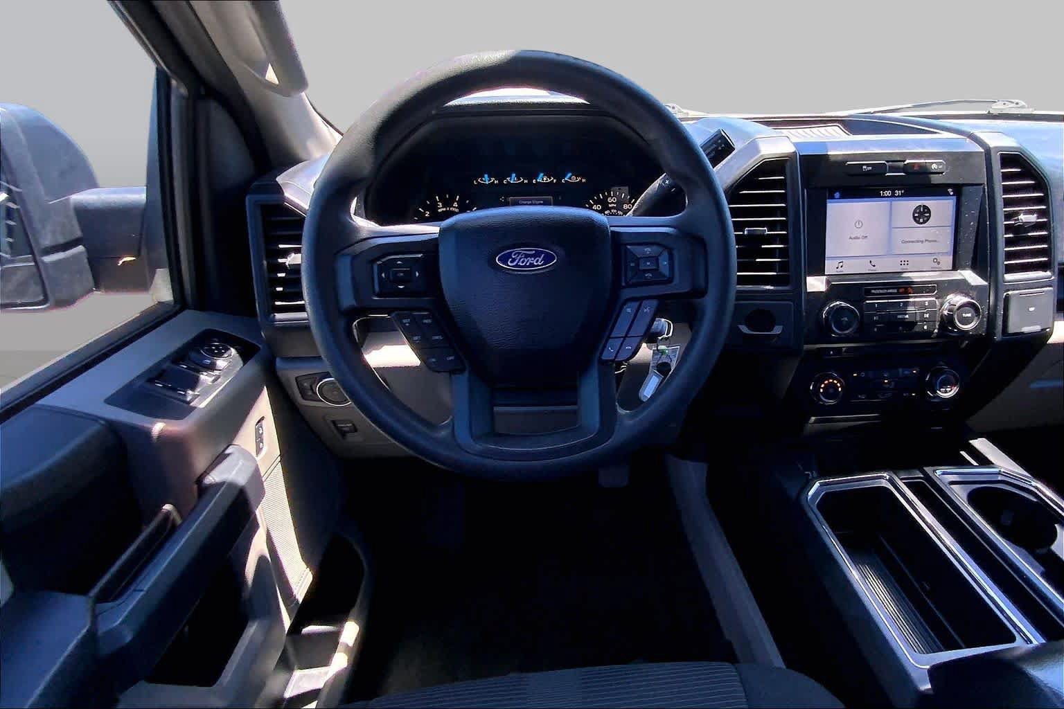 Used 2017 Ford F150 XL w/ Equipment Group 101A Mid RWD image 6