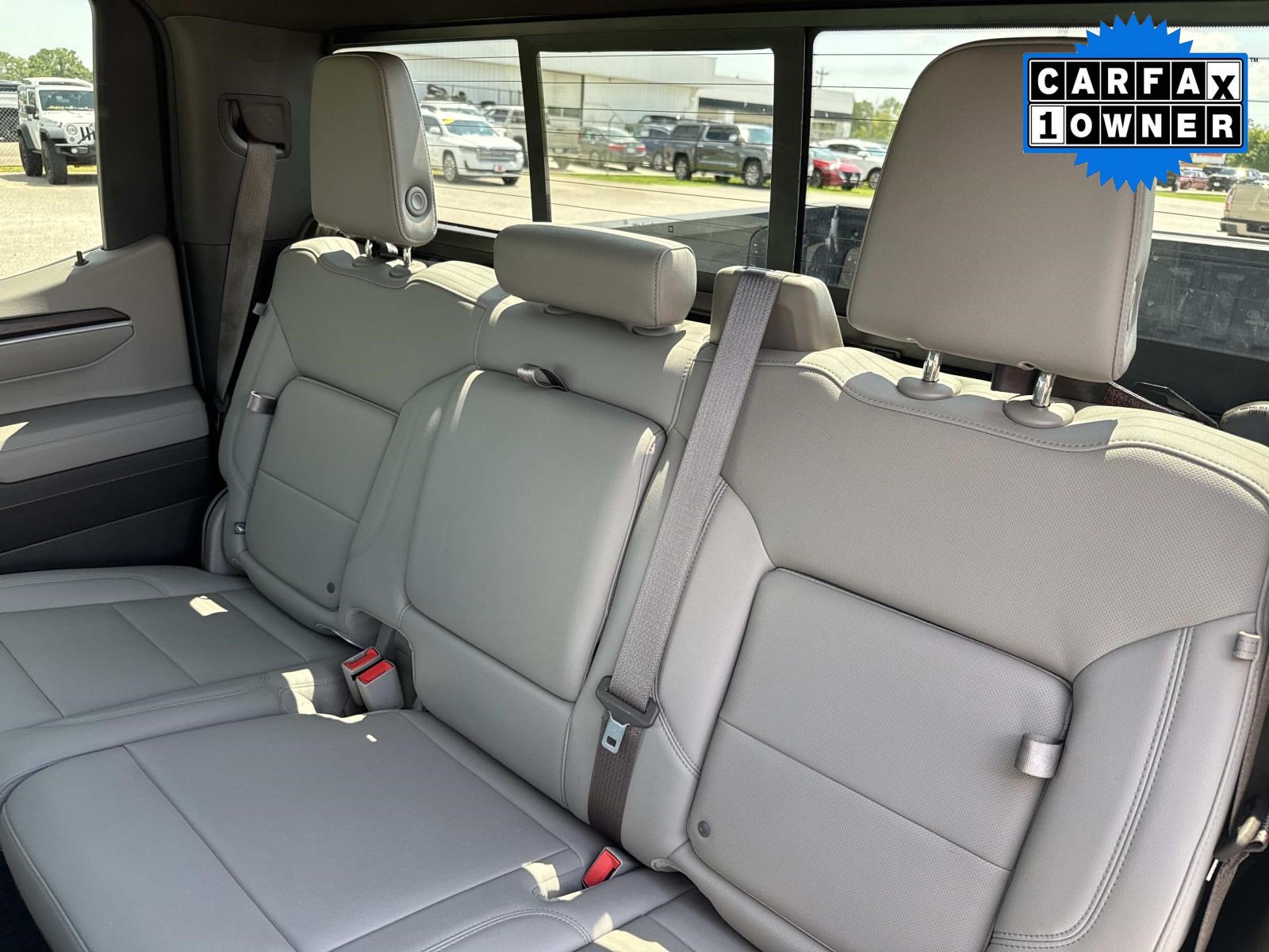 Used 2023 GMC Sierra 1500 SLT w/ SLT Premium Package AWD/4WD image 17