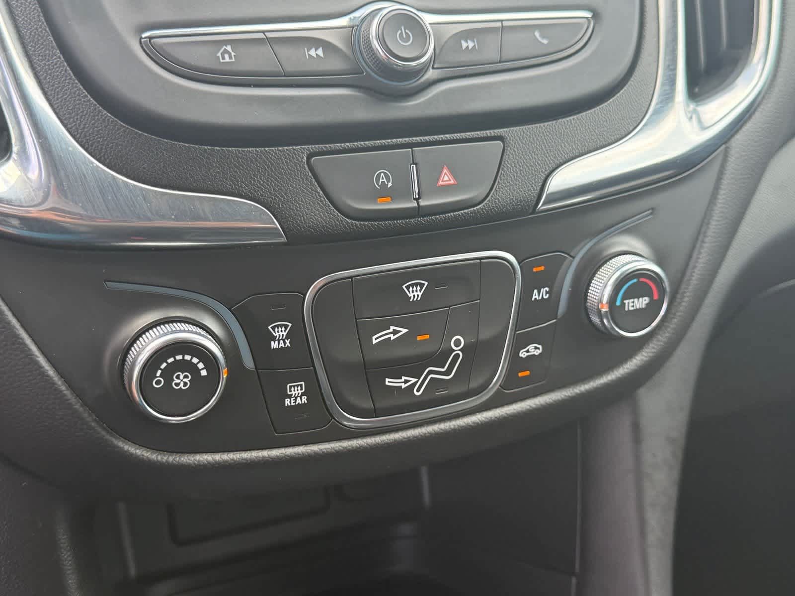 Used 2023 Chevrolet Equinox LT FWD image 22