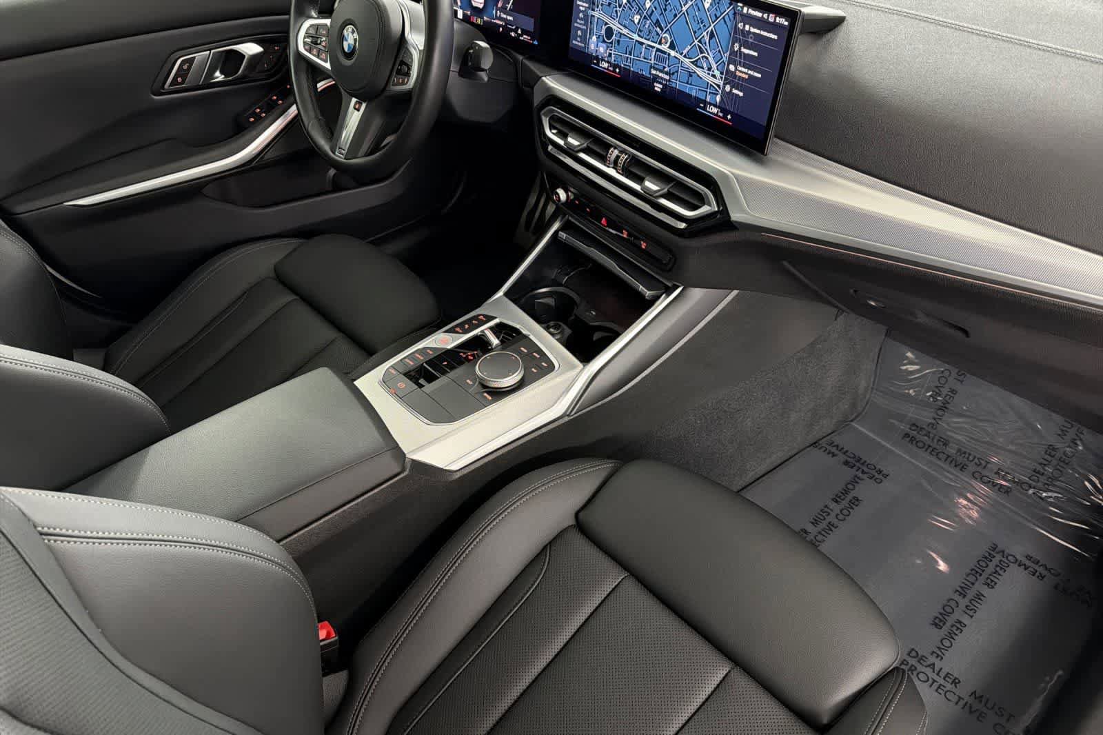 Used 2023 BMW 330i Sedan w/ M Sport Package image 15
