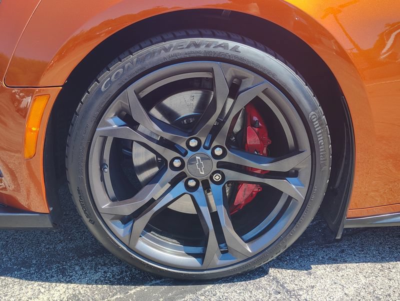 Used 2024 Chevrolet Camaro SS RWD image 16