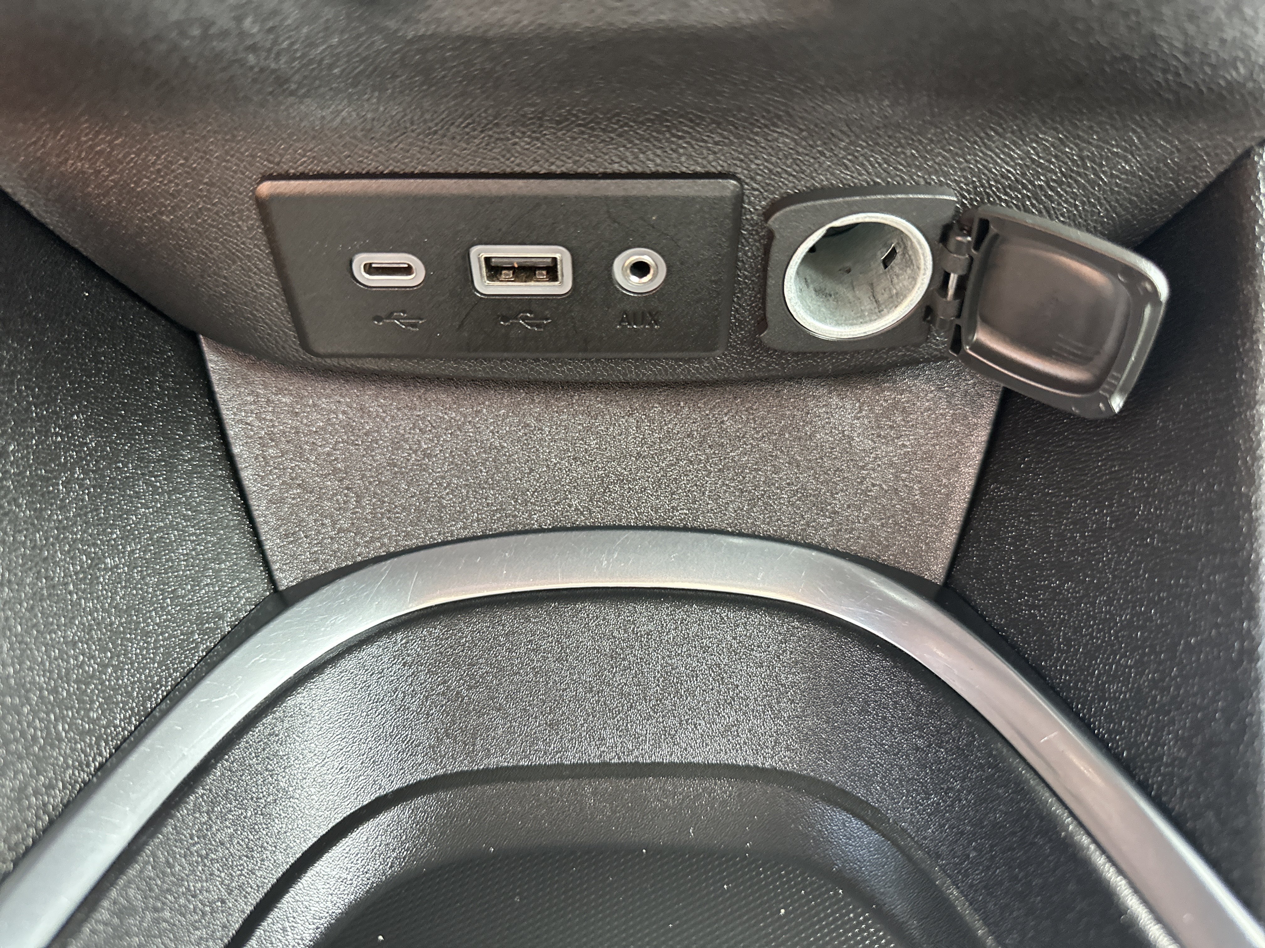 Used 2021 Chevrolet Malibu LT FWD image 17