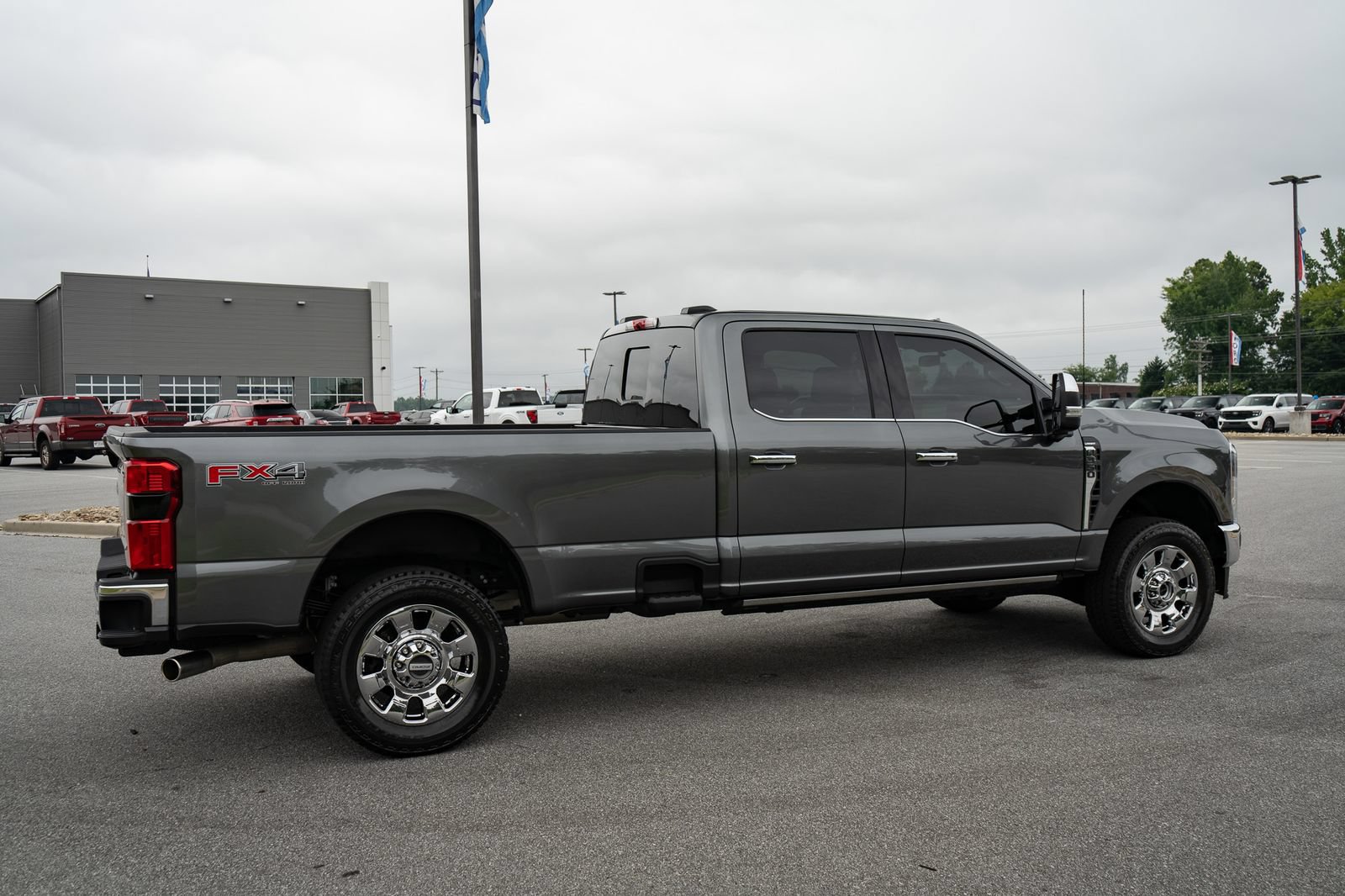 Used 2026 Ford F350 Lariat w/ Chrome Package AWD/4WD image 10