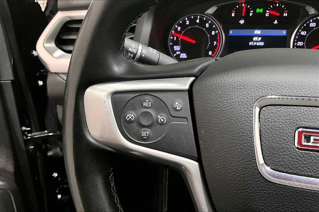 Used 2023 GMC Acadia SLT image 11