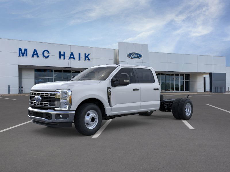 New 2025 Ford F350 XL w/ XL Chrome Package image 1