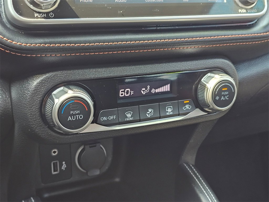 Used 2020 Nissan Kicks SR image 24