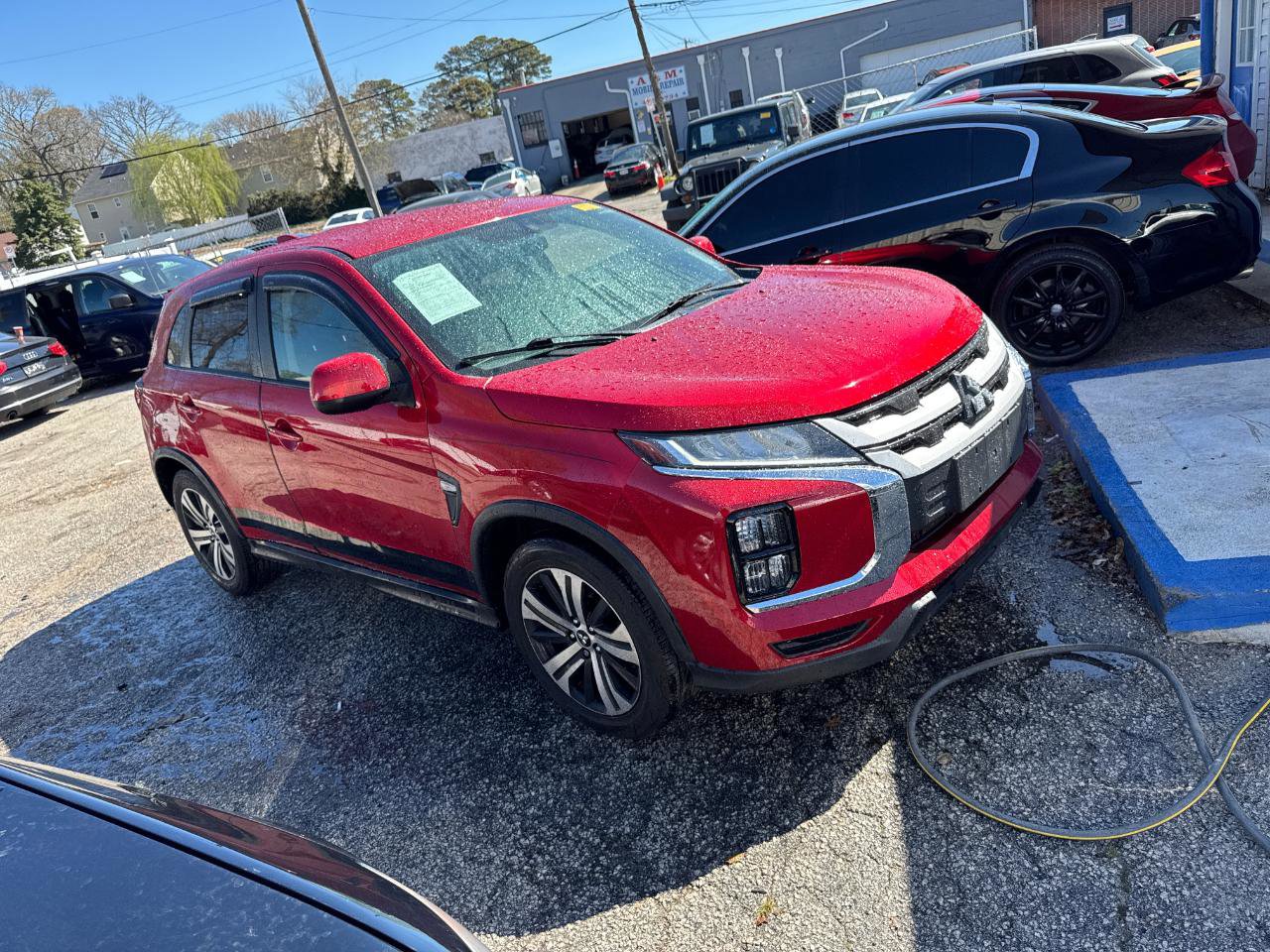 Used 2020 Mitsubishi Outlander Sport ES 2.0 AWC CVT image 2