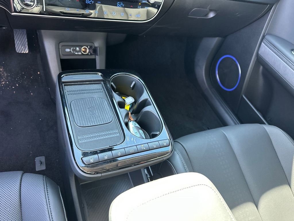Used 2025 Hyundai Ioniq 5 Limited RWD image 37
