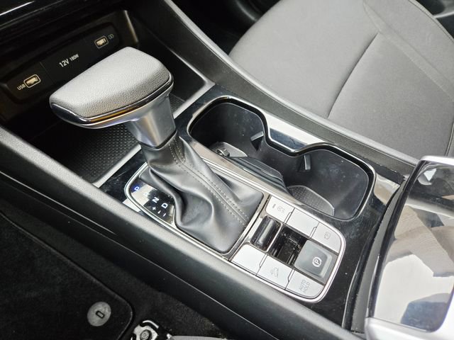 Used 2023 Hyundai Tucson SE image 13