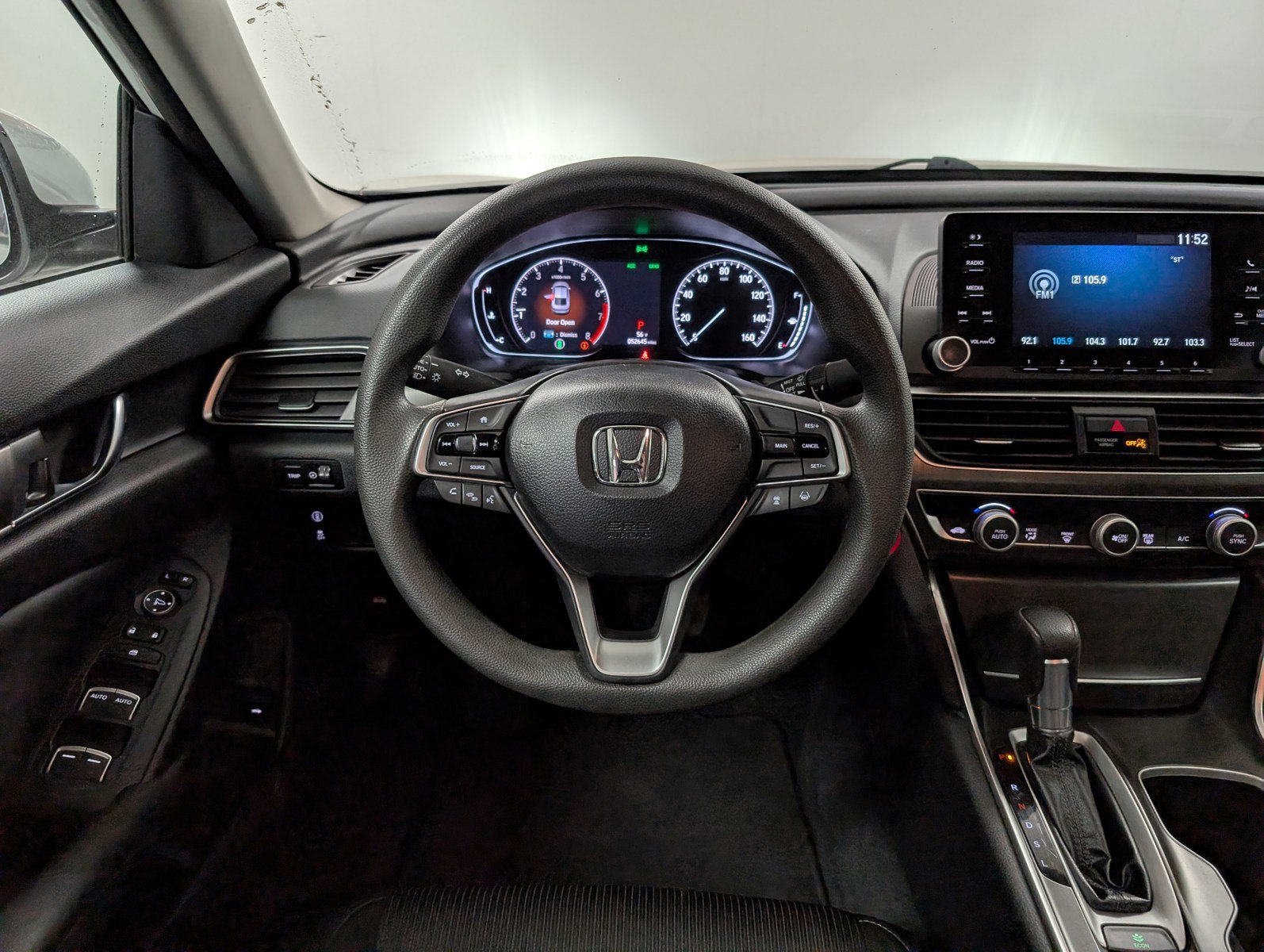 Used 2020 Honda Accord LX image 9