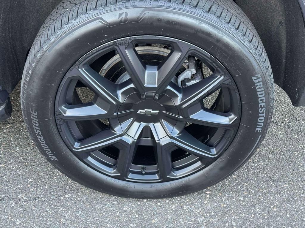 Used 2023 Chevrolet Tahoe RST w/ Luxury Package image 11